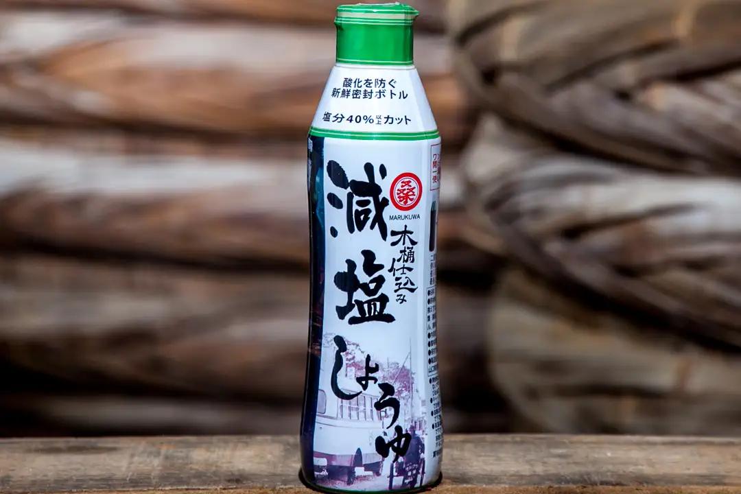 木桶で仕込む地産醤油 減塩しょうゆでヘルシーじゃねセット 桑田醤油有限会社 山口県 防府市 O-H26 醤油 詰め合わせ 減塩 調味料 ぽん酢 ギフト 木桶仕込み 天然醸造 食べ比べ 健康 ヘルシー