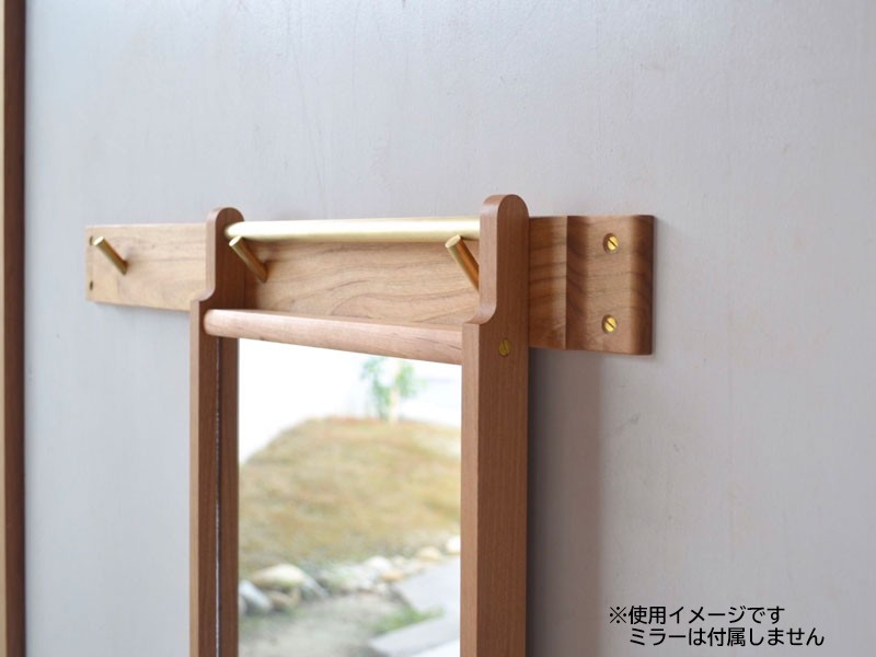 
            フックバー
          