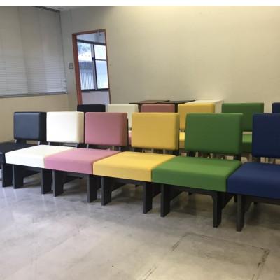 ふるさと納税 海南市 和歌山県海南市　高品質な一人掛け組み立てソファ　キャンバスピンク(フレームブラック) |  | 02