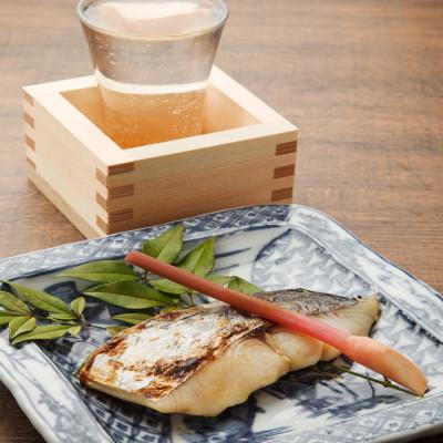 ふるさと納税 岡垣町 九州産　天然さわら味噌漬　7切セット　電子レンジ対応(岡垣町)