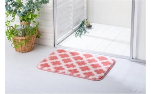 コスモトロンで作った人気のモロッカン柄吸水速乾バスマット縦50cm×横70cm ピンク