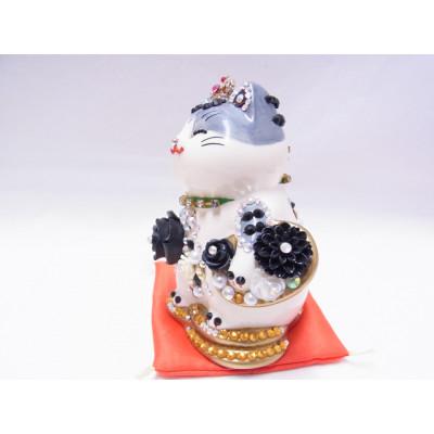ふるさと納税 中間市 ジュエリー招き猫マドモアゼル(黒) |  | 02