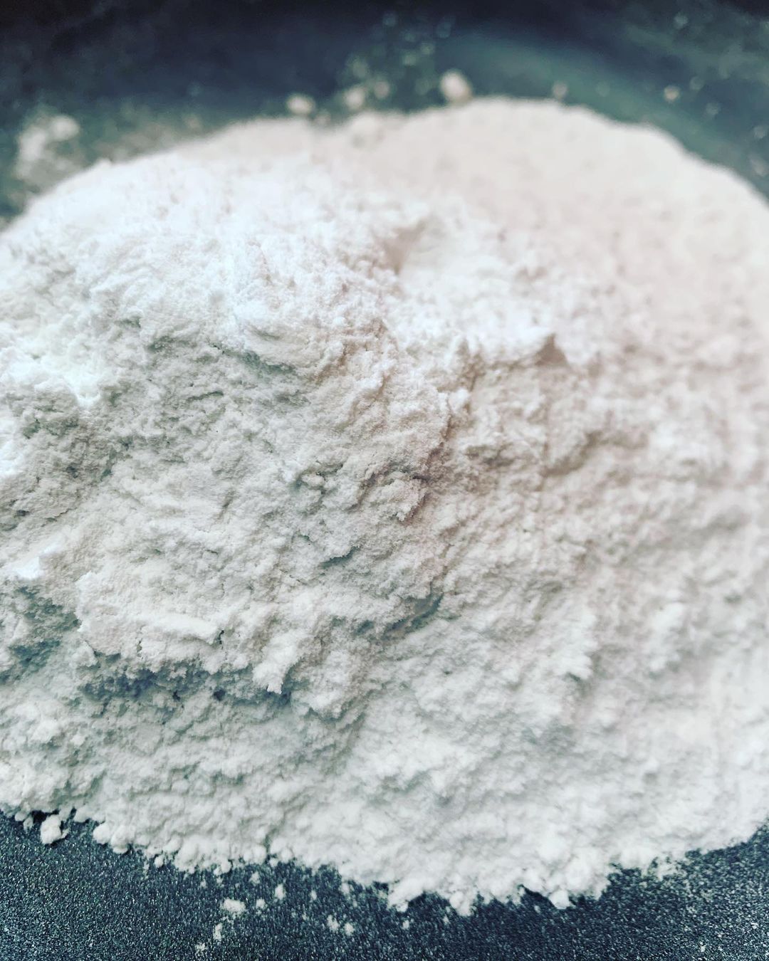 BE-21b 【９ヵ月定期便】【上新粉】コシヒカリ１００％　２００ｇ×５パック(合計１kg)　自家製　米粉