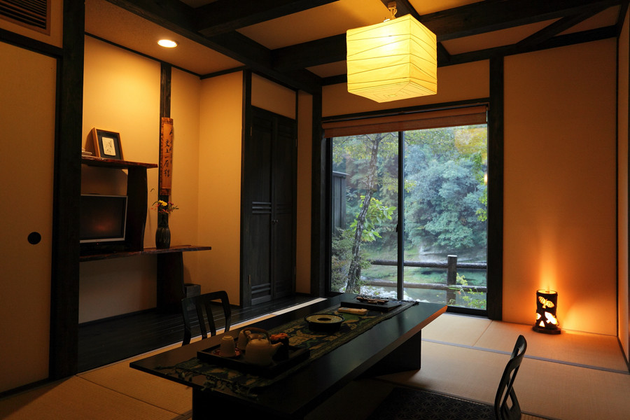 【ASOおぐに観光協会】阿蘇 小国町 観光商品券 5千円 1000円×5枚 現地引き取り 杖立温泉 わいた温泉郷 湯けむり 蒸し湯 ジャージー牛乳 小国杉 旅行 観光 宿泊 飲食 お買い物 お土産 商