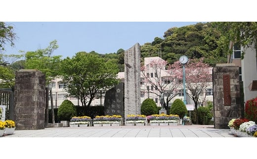 ②鹿児島女子高等学校