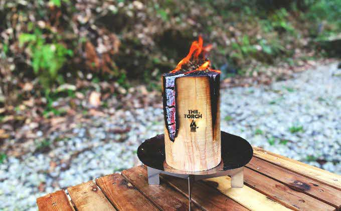 
                  【飯能産木材使用】THE TORCH ミニスウェーデントーチ HNNAR001
                