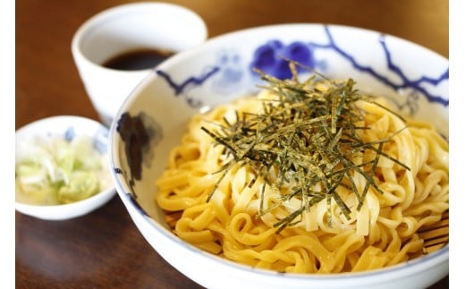 
骨寺村荘園　南部一郎南瓜饂飩・自然薯蕎麦(うどん200g×2袋・そば200g×3袋)つゆ付き
