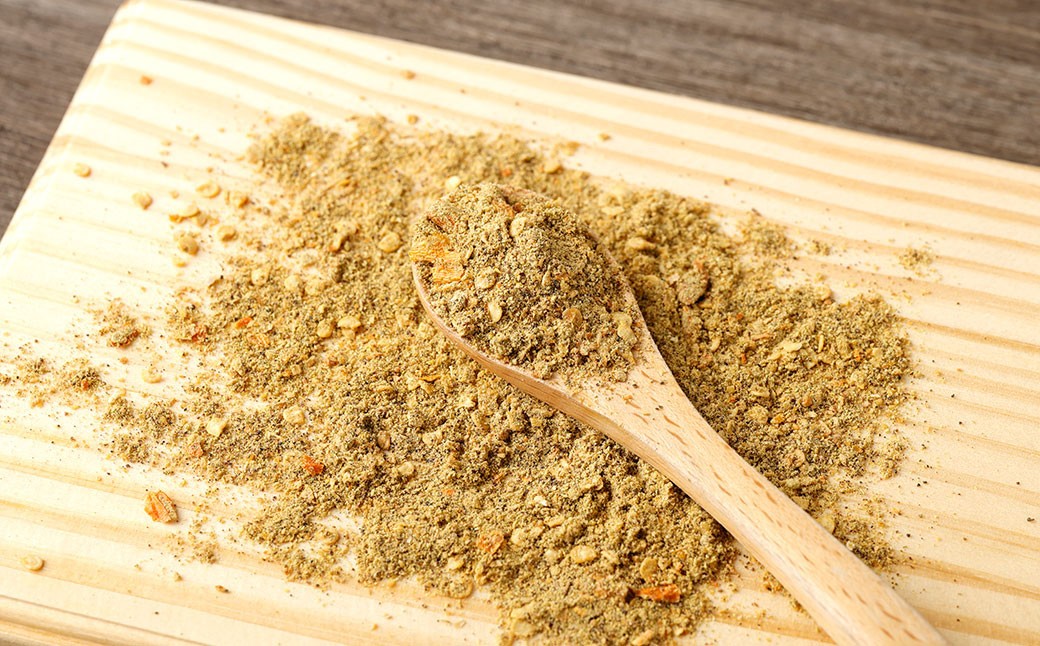 鹿児島県 徳之島産 天城町 『徳辛子』34g（17g×2個） きくらげ粉末 シークニン 島唐辛子 調味料