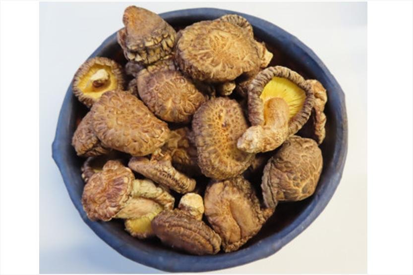 佐渡産　乾燥しいたけ　どんこ（60g）×5袋セット