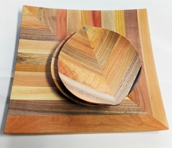 【果樹から生まれたくだものうつわ】スクエア皿（大）１枚・木の葉皿ミニ２枚セット　0058-2202