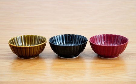 【波佐見焼】花しのぎ 小鉢 （鶯茶・墨・紅） 3点セット 食器 皿 【団陶器】 [PB102] 波佐見焼