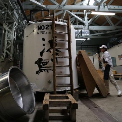 ふるさと納税 釜石市 浜千鳥　釜石シーウェイブス　応援ラベルセット　清酒・米焼酎　720ml×2本 |  | 02