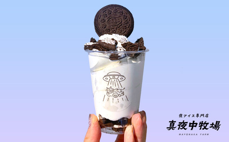 「真夜中牧場」商品券 3,000円分（500円×6） チケット アイス アイスクリーム アイス専門店 季節の果物 期間限定 押上 両国 墨田区 東京都