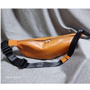 カジュアル本革ショルダー・カラー　キャメル【1702320】