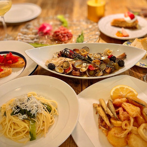 太平洋を望むイタリアンレストラン Azzurrissimo Special Dinner ペア 2名様分  【R01043】