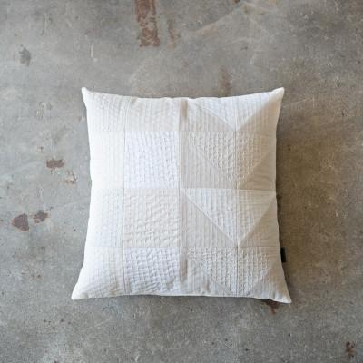 ふるさと納税 宇都宮市 刺し子　クッションカバー　WHITE