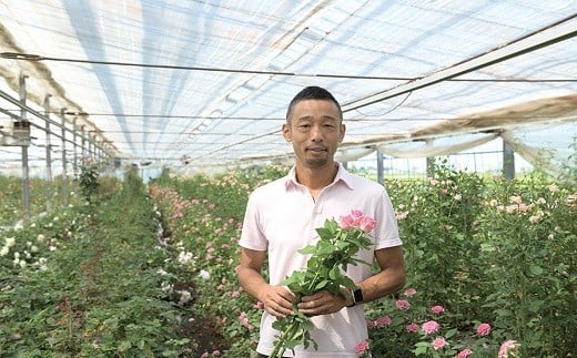 【贈答用】バラ ブーケ  Mサイズ 12本 そのまま飾れる花瓶付 ｜花束 バラ おまかせ  花 生花 hana ブーケ ばら 薔薇 ローズ お任せ ミックス MIX 同色 フラワーアレンジメント フラ