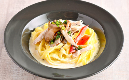 【6回定期便】 【グルテンフリー】 モチモチ平打ち麺！ 米粉フェットチーネ グルテンフリー 米粉 パスタ 岐阜市 / 小林生麺[ANGM027]