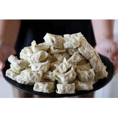 ふるさと納税 佐世保市 【毎月定期便】蓮根入り長崎ひとくち餃子(トレー包装)180個【長崎中華本舗】全6回 |  | 01