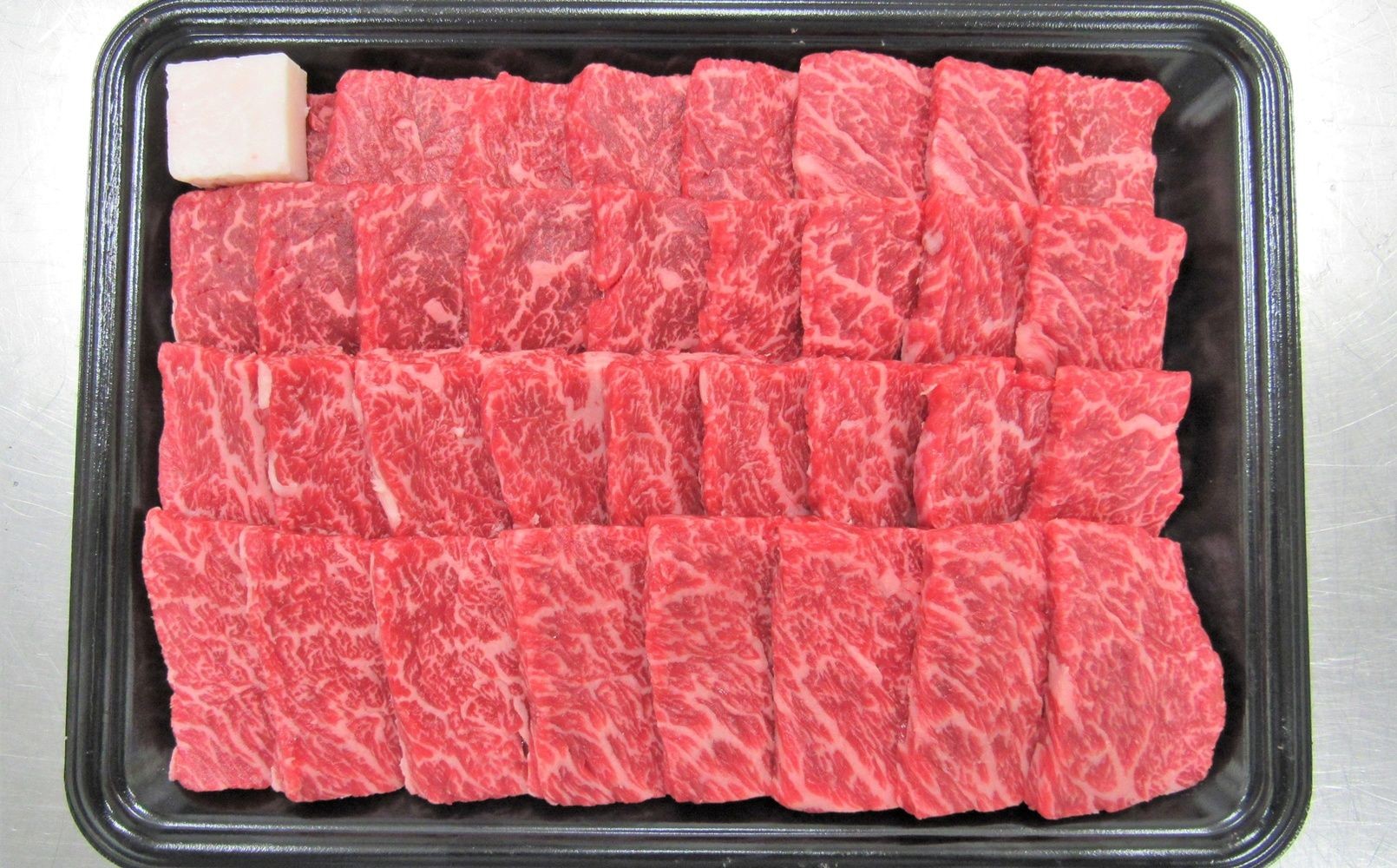 
                  山形牛バラ焼き肉用　５５０ｇ　0002-2220
                