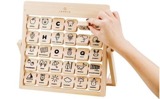 IKONIH アルファベット / おもちゃ 子供 こども オモチャ 玩具 プレゼント お祝い 木 出産祝い 安全 オーガニックトイ ファーストトイ ままごと おままごと キッチン アイコニー【kip0