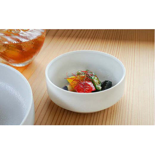 有田焼 110 210 カットボール スノー 2個 セット 【金善製陶所】 食器 器 皿 セット おしゃれ モダン 電子レンジ対応 磁器 デザイン ホワイト 白 ボウル 25000円 A25-572_