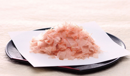 a10-940　削りたて 鰹 本枯節削り