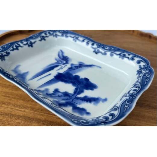 有田焼 染付縁唐草見込み瀑布図長角皿 2枚 セット【有田焼 花伝作】食器 器 うつわ 長角皿 和皿 滝 向付 染付 唐草 35000円 A35-380_イメージ3
