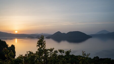 【2026年予約】極旨トマトクール便 食べ比べ2種セット 北海道壮瞥町産 スイート＆ラビットゴッホ 1kg 中玉トマト SBTAJ026