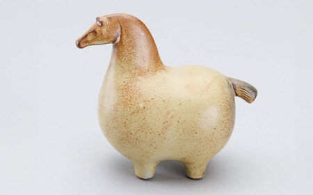 【瀬戸焼】オブジェ　ウマ（D2） / オブジェ インテリア 馬[BBAJ025]