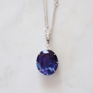 タンザナイト（32.27ct）ダイヤモンドプラチナペンダント　IS2　K06042-H