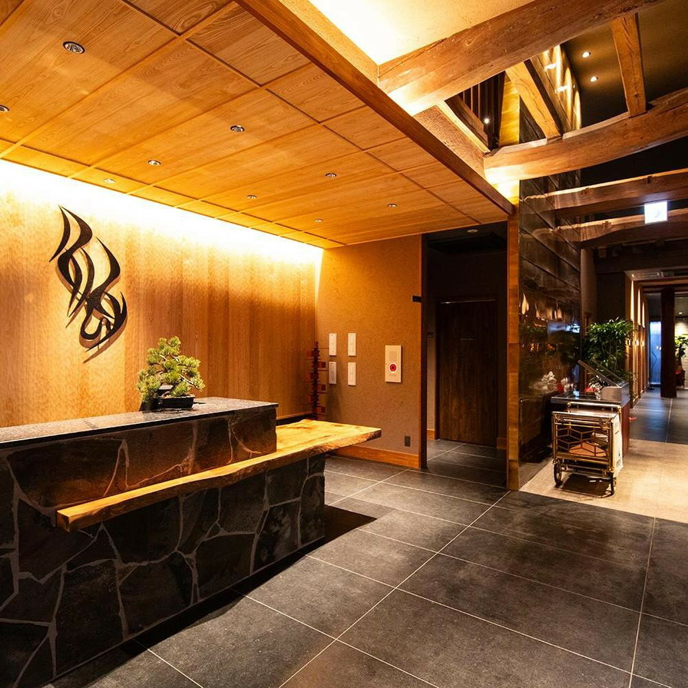 【ふるさと納税】焼肉 亜李蘭離宮 湯布院本店 扇コース お食事券（1名様用） | 焼肉 焼き肉 肉 肉料理 湯布院 由布院 ゆふいん 由布市 大分県 大分 九州 チケット 食事券 ランチ ディナー 食事 料理 ランチ