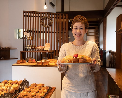 YP-05　よしぱんのランチ＆パン商品券（3,000円相当分)