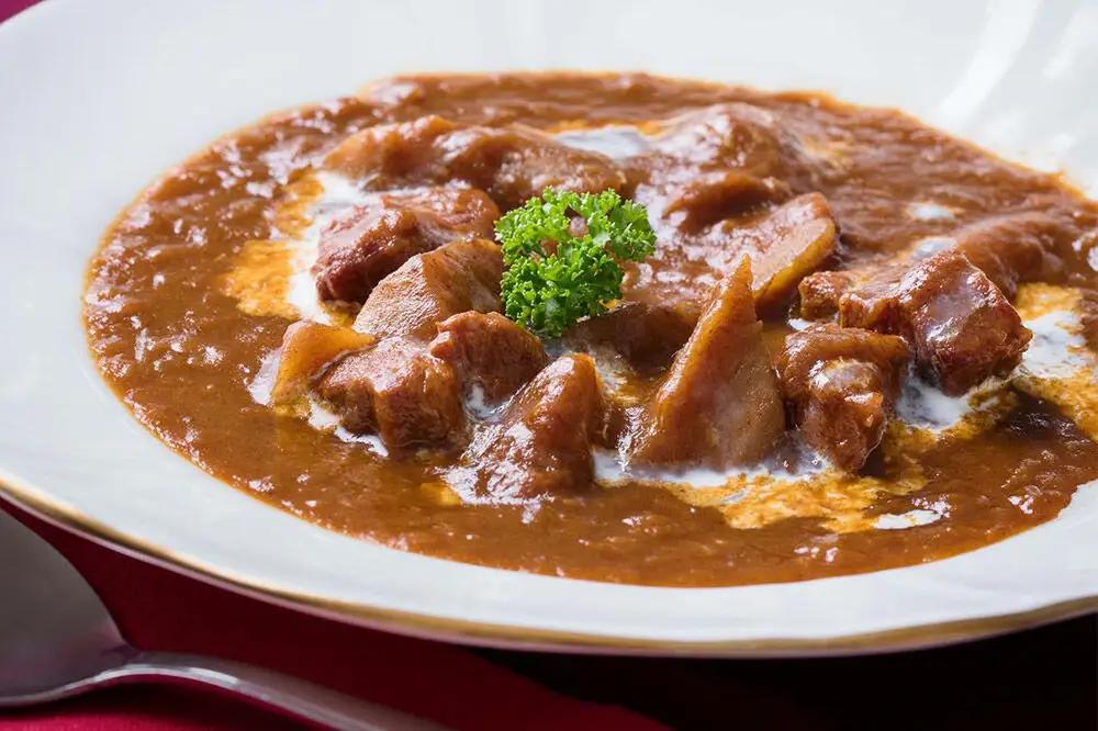 十和田の恵み・ガーデンキッチン垂穂セット1（バルダーヌショコラクッキー ・十和田ごぼうビーフシチュー・十和田ごぼう牛めしの素）