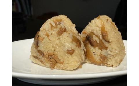 元祖 中津からあげ もり山 鶏めしの素 9合 (3合×3袋) 鶏飯 ごはんの素 ご飯の素 混ぜご飯 炊き込みご飯 お弁当 おかず 米 大分県 中津市 熨斗対応可