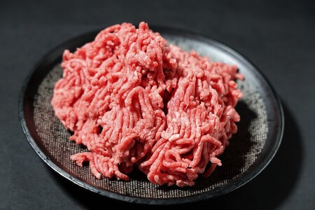 【神戸牛 牝】牛ミンチ肉:1kg 川岸畜産 (15-54)【冷凍】