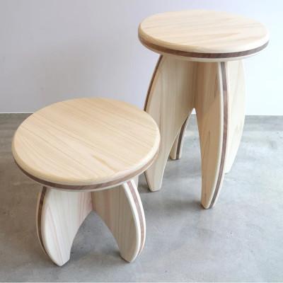 ふるさと納税 高知市 【高知県産ひのき・国産桜】土佐のちょっと素敵な丸いす[Low]【AT011】 |  | 01