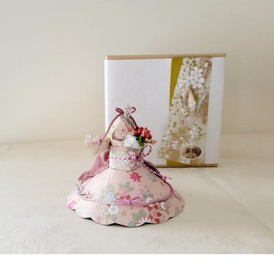 ふるさと納税 近江八幡市 着物ドールリウム華姫(R) 近江麻布使用 伝統工芸和紙人形の食器等装飾品 FH01SM |  | 03