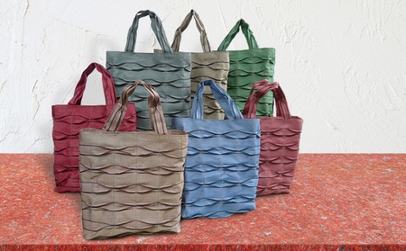 畳屋さんのヘリバッグ【手さげ(横はぎ)】[52210576] ファッション かばん トートバッグ 手提げ  赤