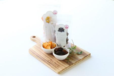 ほしぶどう(40g×5袋)としっとり柿チップス(60g×5袋)セット 国産 ドライフルーツ レーズン 無添加  人気 おすすめ