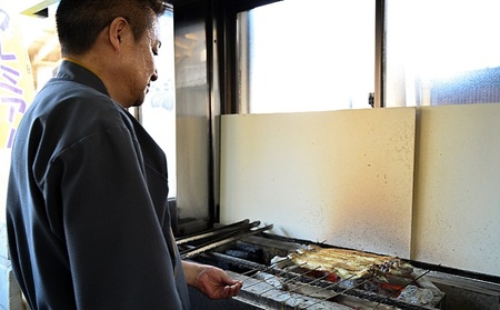 うなぎ 三河一色産 備長炭手焼き 蒲焼 うなぎ【蒲焼1尾】【定期便12ヶ月】