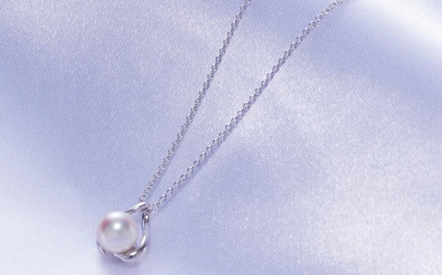 贈り物にも人気アコヤ真珠ネックレス