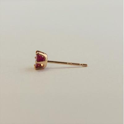 ふるさと納税 甲府市 K18ピンクゴールドビルマ産ラウンドカットルビー(トータル0.50ctUP)ピアスK037827-H |  | 01