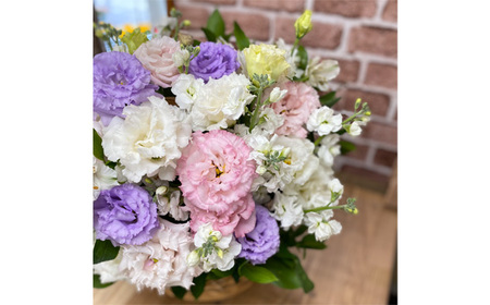 No.492 （パープル系）Lサイズ 癒し生活！季節のおまかせフラワーアレンジメント