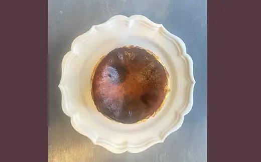 グルテンフリーチーズケーキ専門店の「バスクチーズケーキ」（12cm）冷凍　