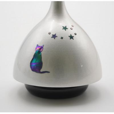 ふるさと納税 高岡市 【高岡銅器】エコー　螺鈿猫　銀色 |  | 01