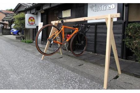 桧製自転車ラック　宿輪木【3-40】