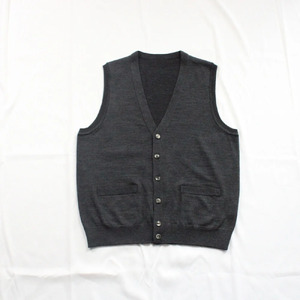 Vネックベスト ( チャコール M ) ウール 100% メンズ | ニット