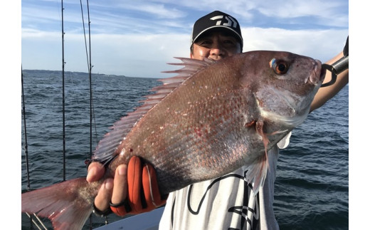 
衣浦マリーナより出港！船釣りフィッシングガイド（６時間コース・定員４名・１名様から可）【注意事項必ずご確認ください】　H152-001
