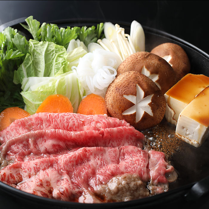 厳選 A5-A4 山形牛 メス牛 肩ロースすきやき 800g FZ22-261